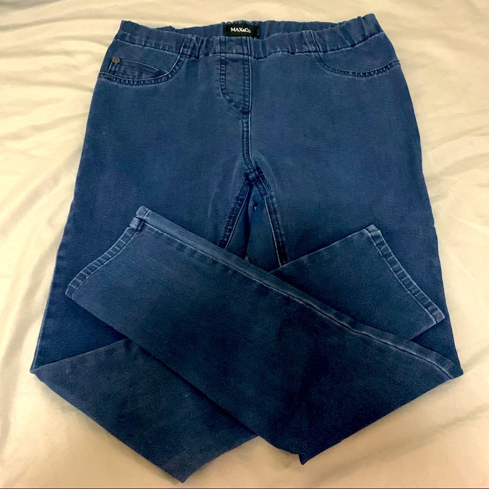 🌹Max&Co Dark Blue Jeans